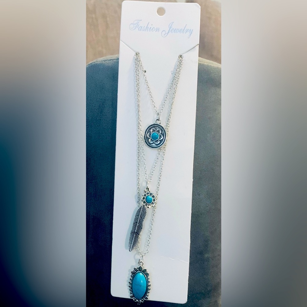 Layered Silver & Teal Beautiful Necklace